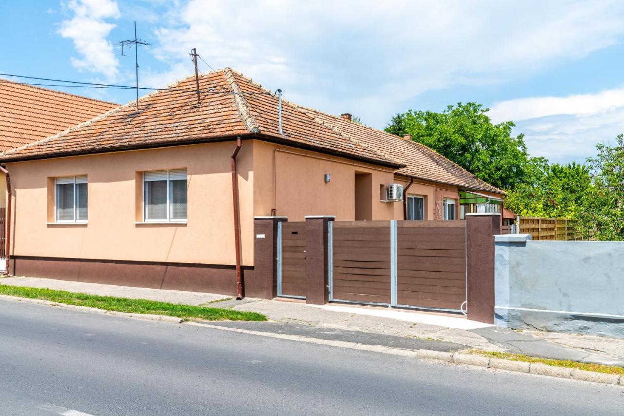 Nemeth Apartman Keszthely Exteriör bild