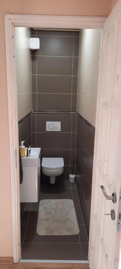 Nemeth Apartman Keszthely Exteriör bild