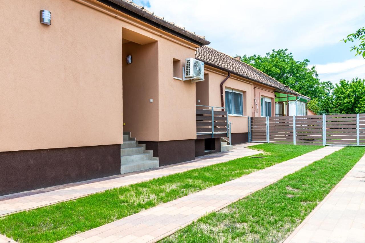 Nemeth Apartman Keszthely Exteriör bild